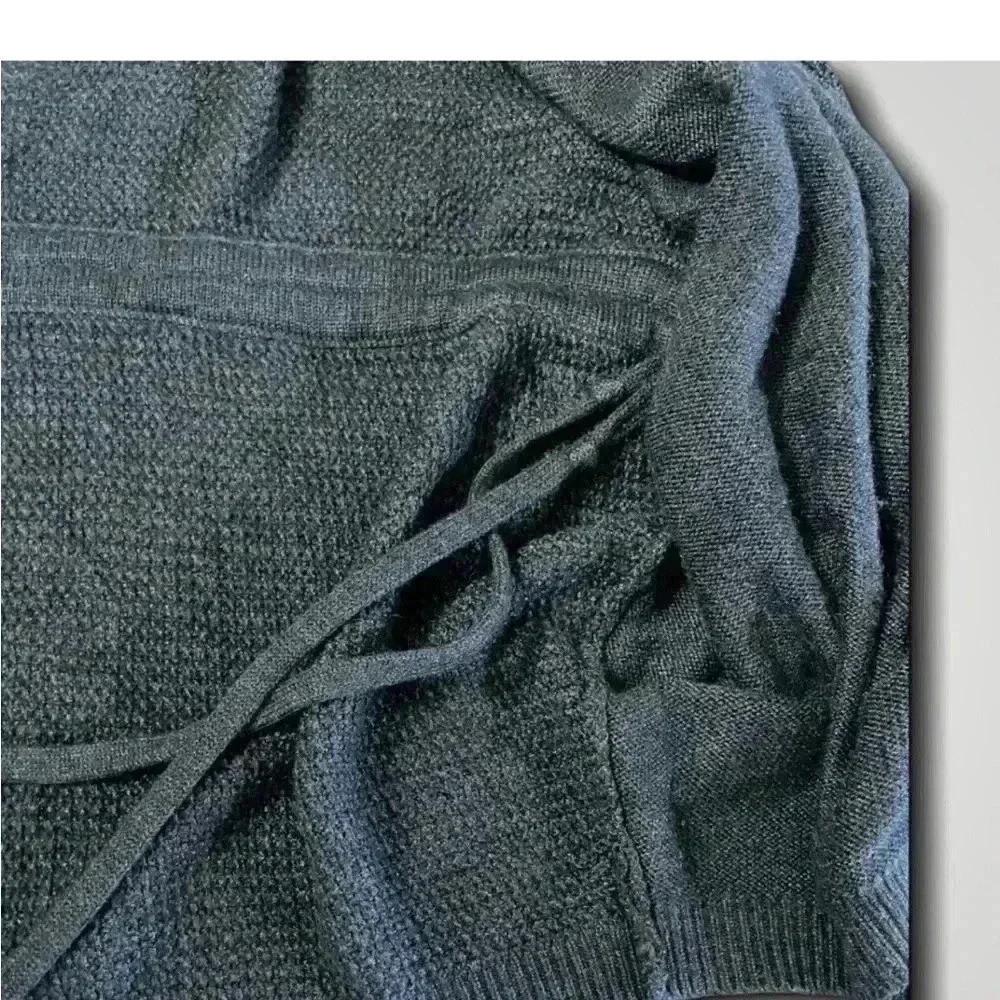 Lululemon Wrap Charcoal Size S/M - Picture 8 of 14
